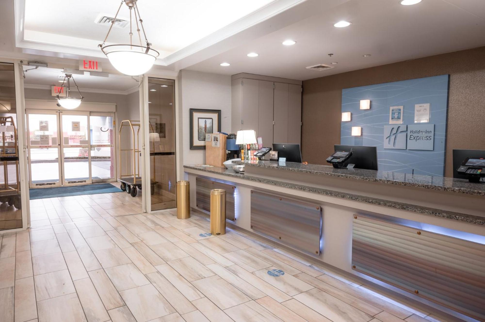Holiday Inn Express & Suites - Tuscaloosa-University By Ihg Exterior foto